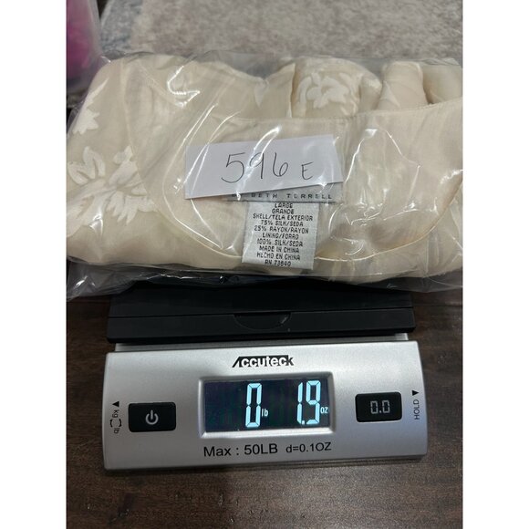 Silk Lore by Beth Terrell Floral Tank Top Cream Sz Large Scoop Neck Intimate - Picture 9 of 9